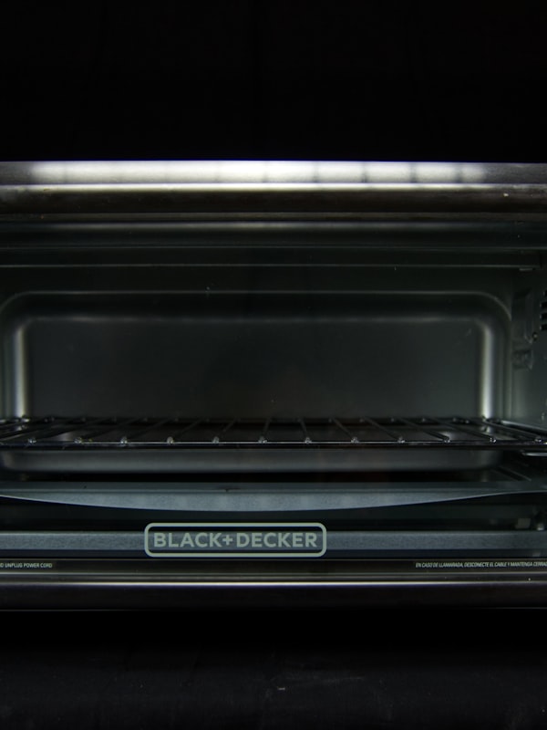 日本动漫《咒术回战 涩谷事变篇》海报，虎杖悠仁与宿傩展开激烈对决